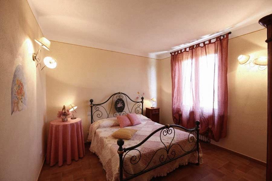 Borgo Villa Risi Siena Exterior foto