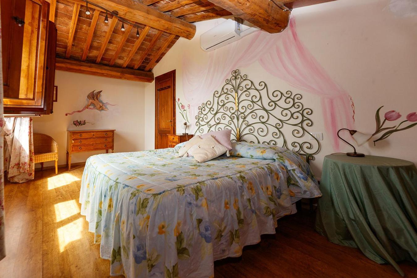 Borgo Villa Risi Siena Exterior foto