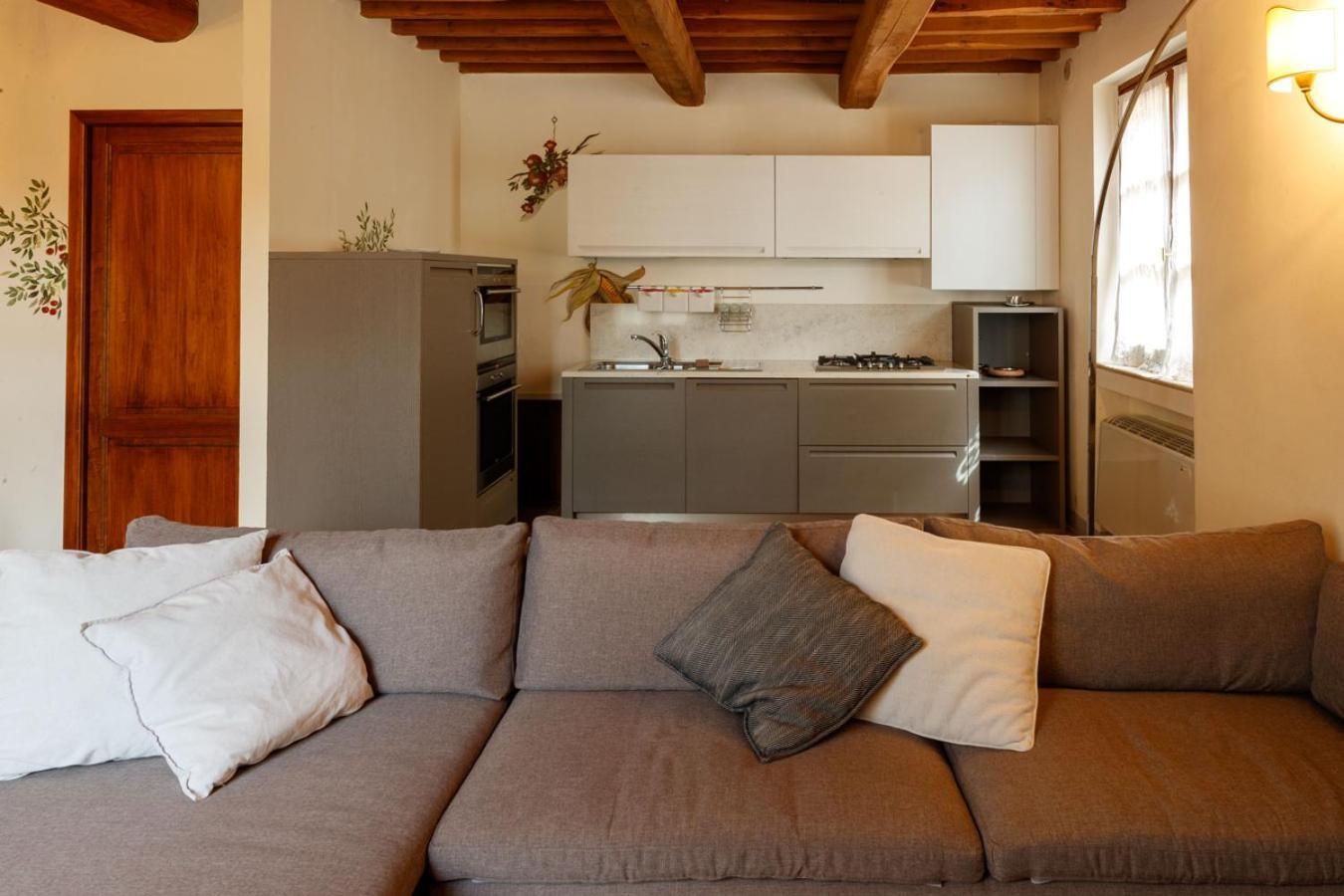 Borgo Villa Risi Siena Exterior foto